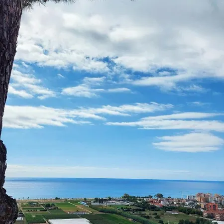 Pura Vida Piscina Barbacoa Y Vistas Al Mar Pineda de Mar